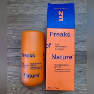 NWT Freaks of Nature Peak Performance Broad Spectrum SPF 50